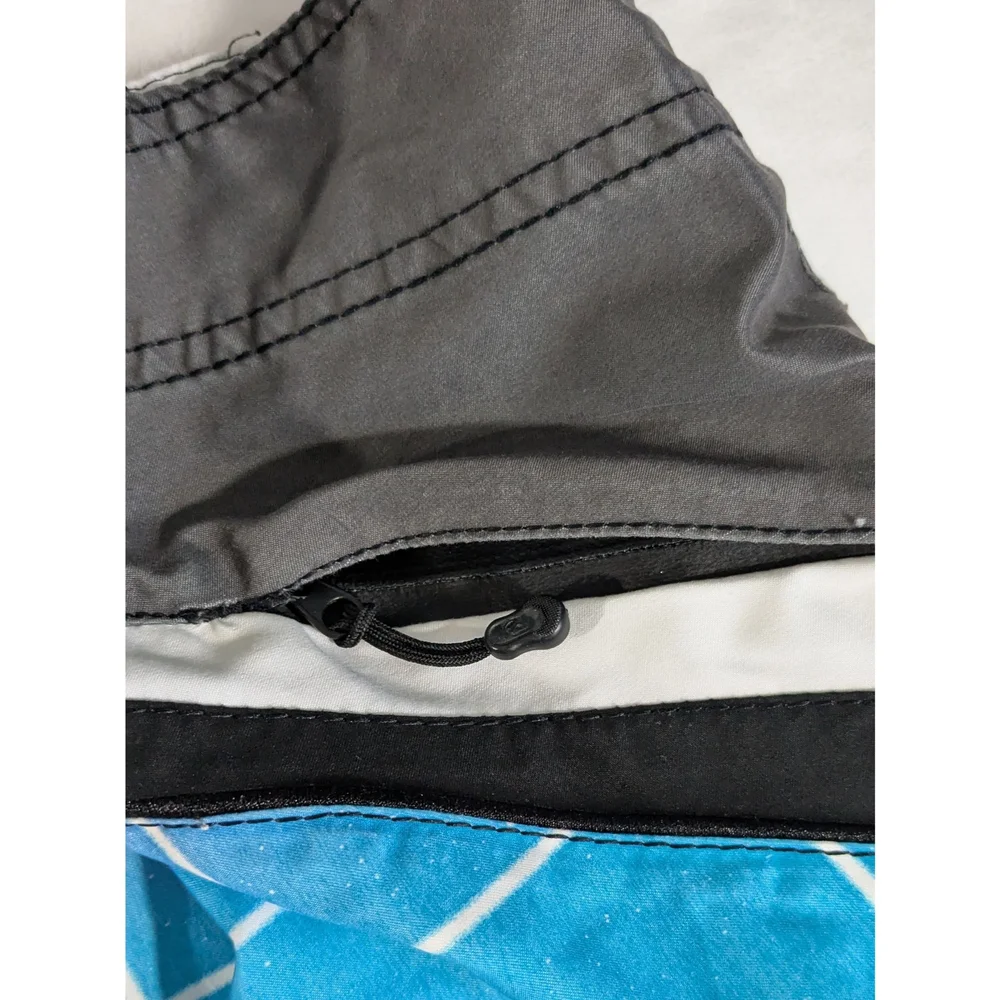 ❤️ Quicksilver Colorful Grid Swim Shorts